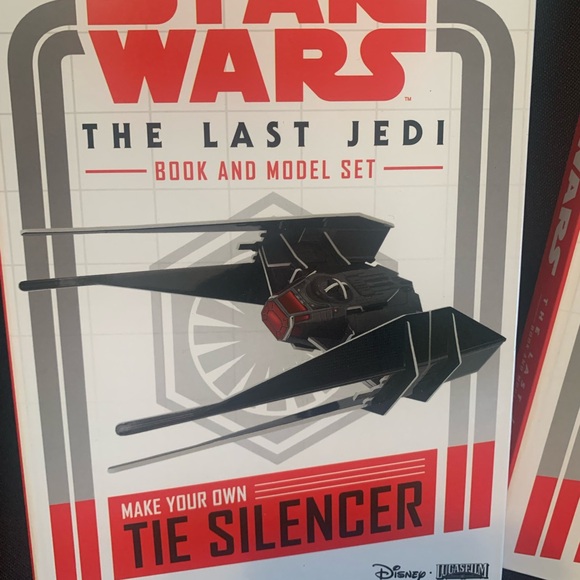 2 Star Wars Book & Model set - Picture 2 of 4